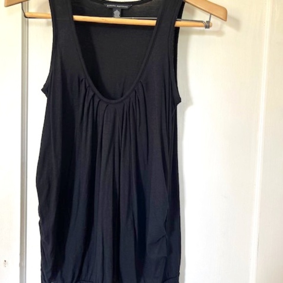 Banana Republic Black Basic Deep V-Neck Sleeveless Cinch SideTank Top Blouse - Picture 7 of 13